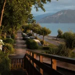 Au coeur du lac camping annecy au bord du lac à Sévrier, plage et Voie Verte